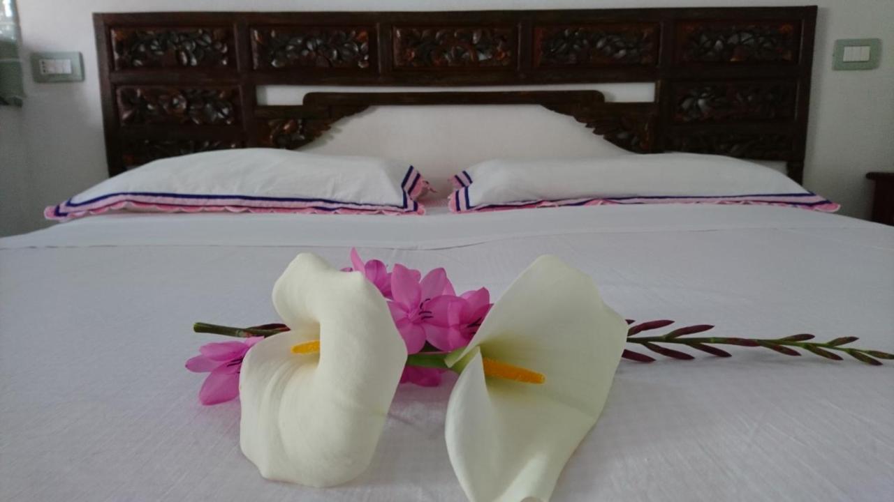 Lauricella Bed And Breakfast Lipari  Zimmer foto