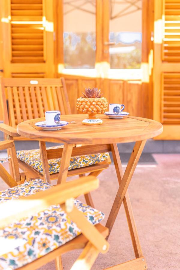 Lauricella Bed And Breakfast Lipari  Exterior foto